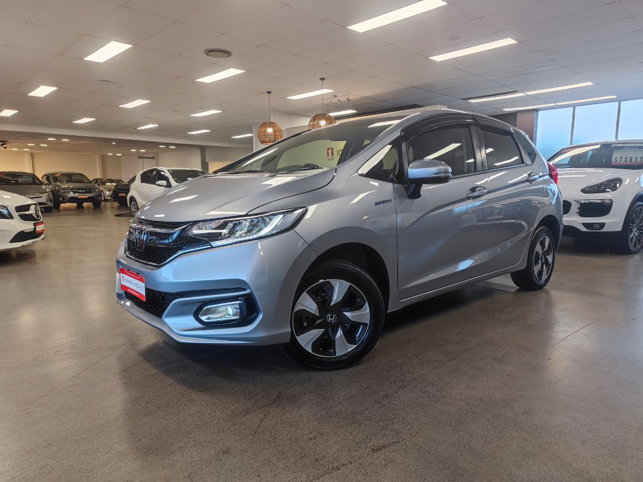 2019 Honda Fit L/ Honda Sensing/ Hybrid