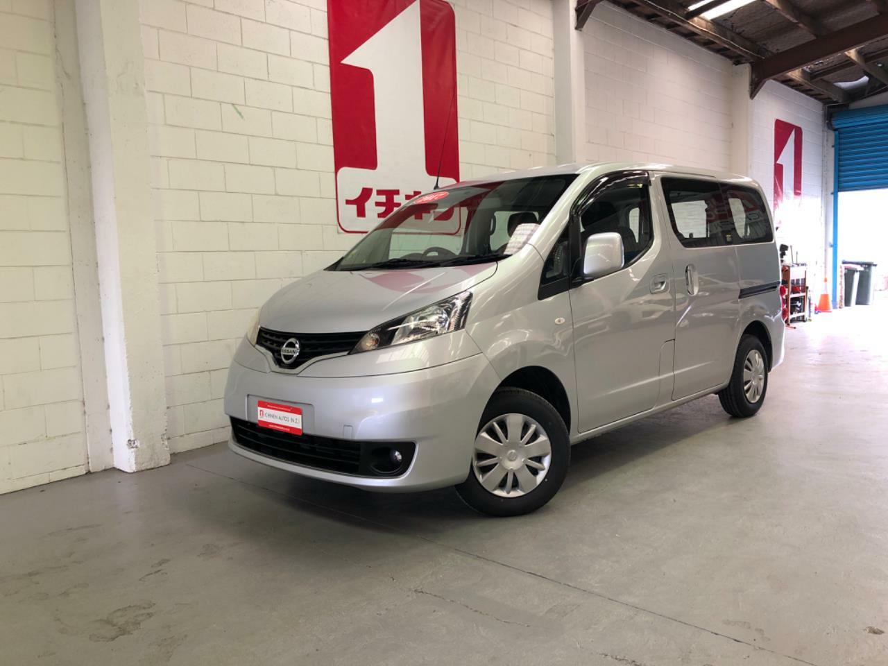2017 Nissan NV200 16X-3R/ 7 Seater